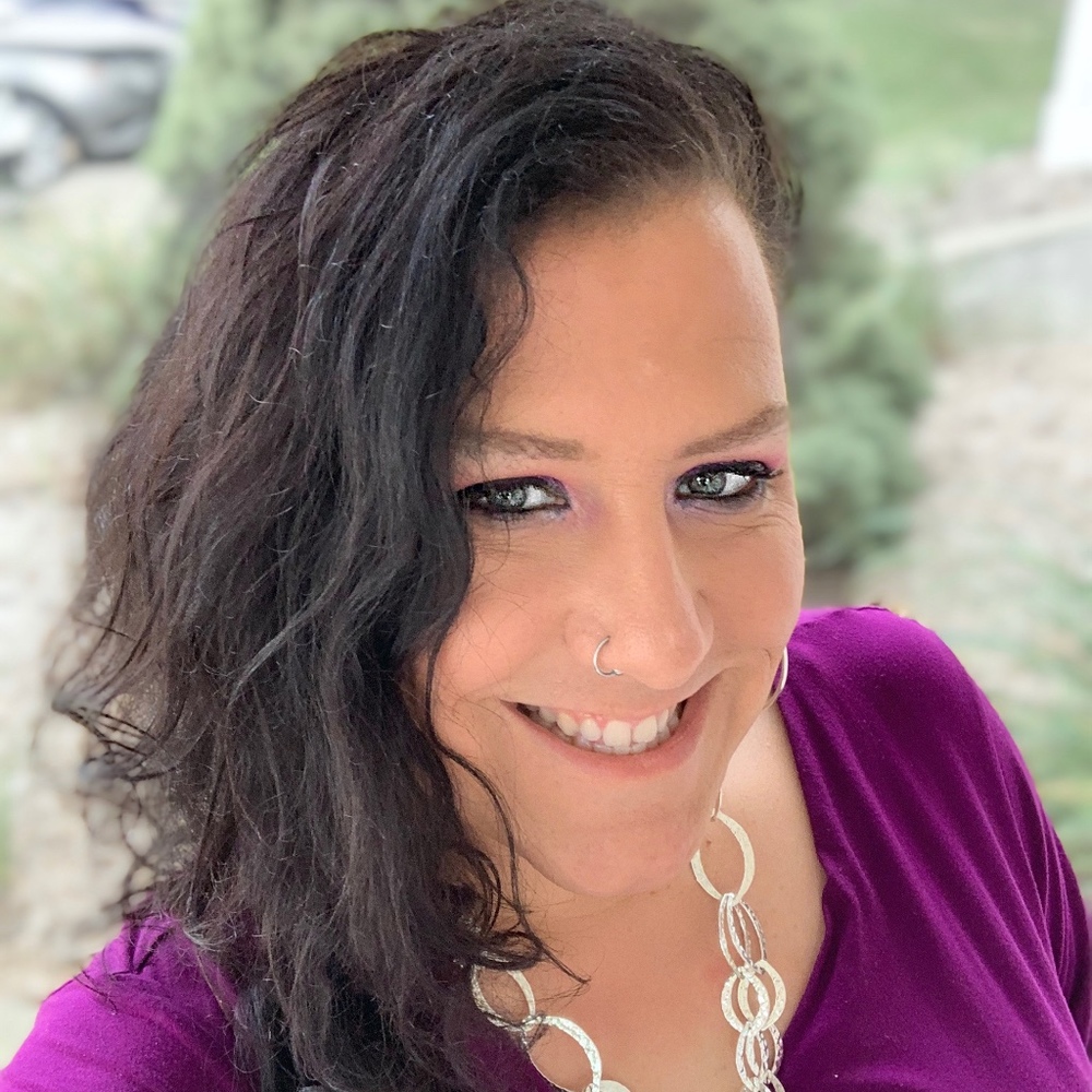 Meet your Posher, Christina